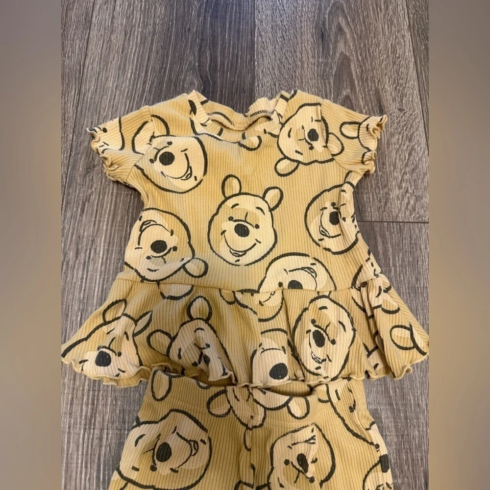 Disney Baby Winnie The Pooh Baby Girl Matching Set Size 12 M T Shirt Peplum